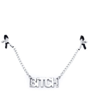 Par de Grampos para Mamilos com Pingente Escrito BITCH
